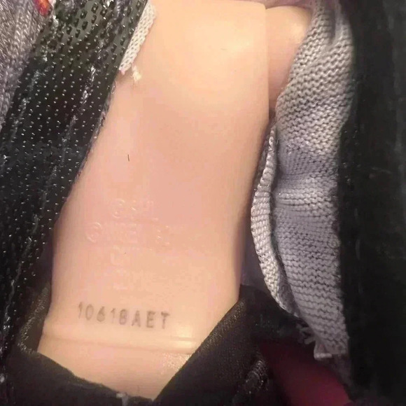 Harry Potter and Ron Weasley 8 inch action figures. Made by wizarding world. - Picture 4 of 4